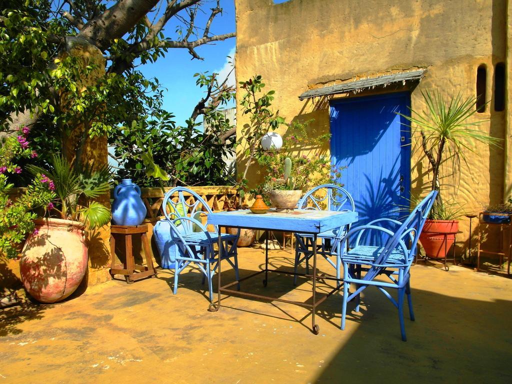 Patio De La Luna Asilah Exterior photo